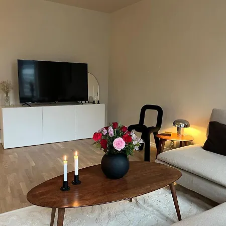 Centrally In A Charming And Peaceful Neighborhood Daire *