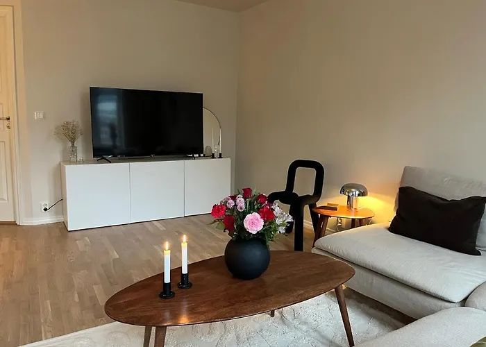 Centrally In A Charming And Peaceful Neighborhood Lägenhet *